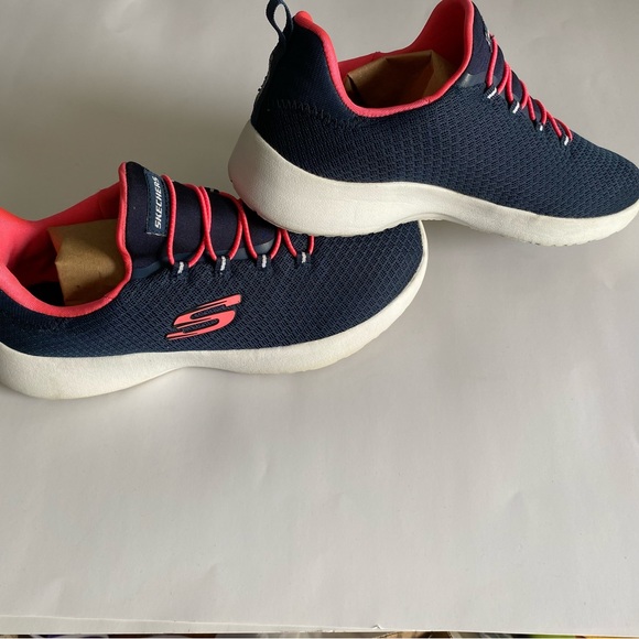 Skecher Summit Women’s Size 8 Navy and Pink - Picture 6 of 7